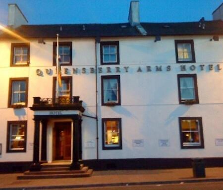 Queensberry Arms Hotel Annan Kültér fotó