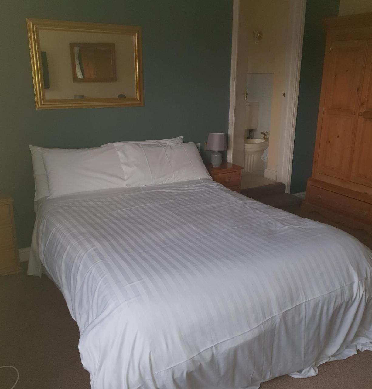 Queensberry Arms Hotel Annan Kültér fotó